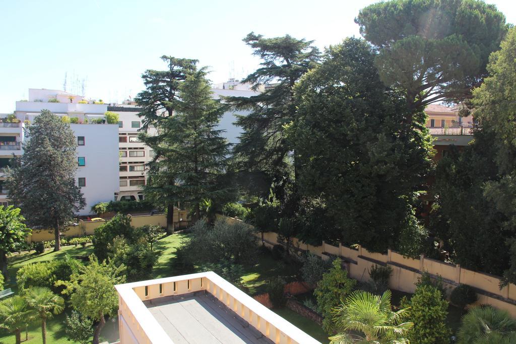 Room In Roma Isole Quarto foto