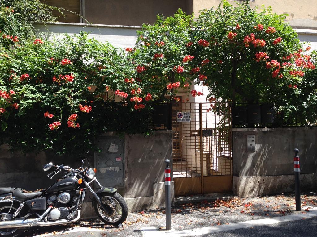 Room In Roma Isole Exterior foto
